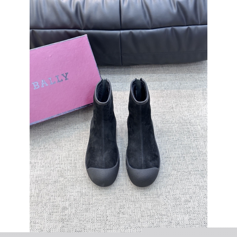 B**rry boots